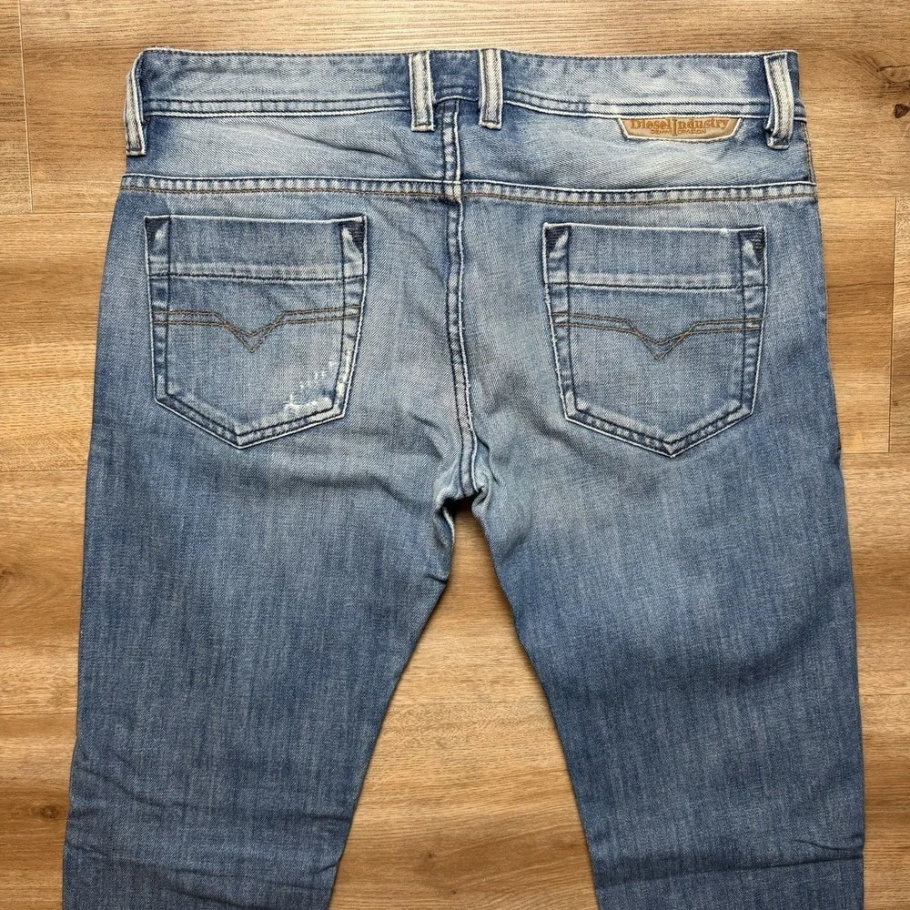 Diesel Safado Jeans Men 33x32 Blue Slim Straight Distressed Denim Button Fly 8AR